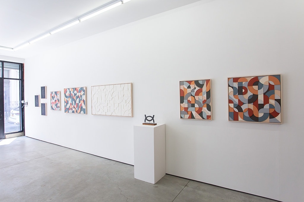 Installation image of Scott Albrecht's exhibition "Waiting For Our Eyes to Meet" at Hashimoto Contemporary NYC