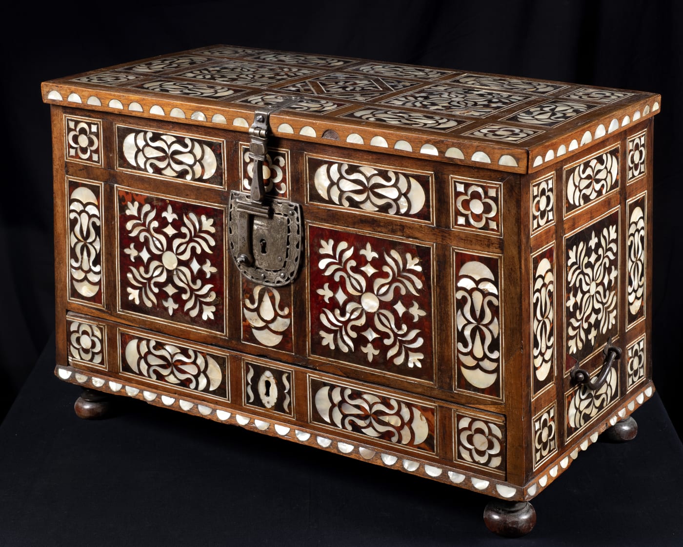Enconchado Trunk, 17th century
