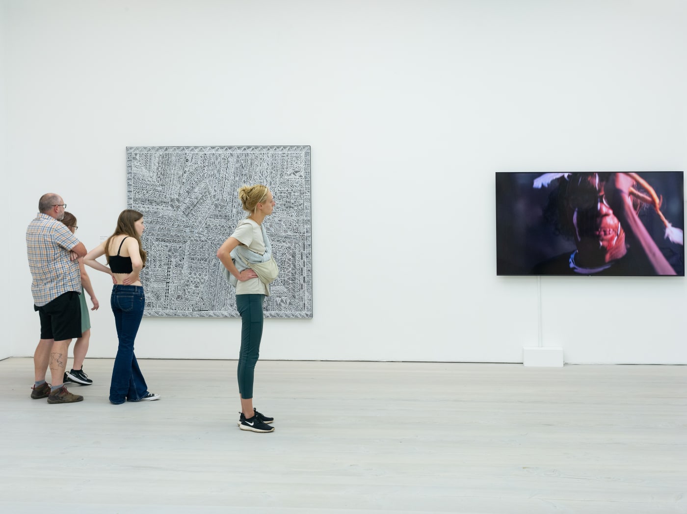 Yoi at Saatchi Gallery