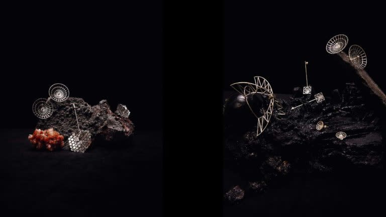 Cosmos, Lem, Jewellery
