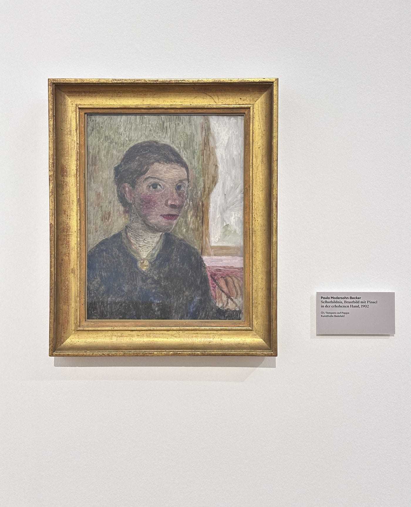 Paula Modersohn-Becker Selbstbildnis, Brustbild mit Pinsel in der erhobenen Hand, 1902