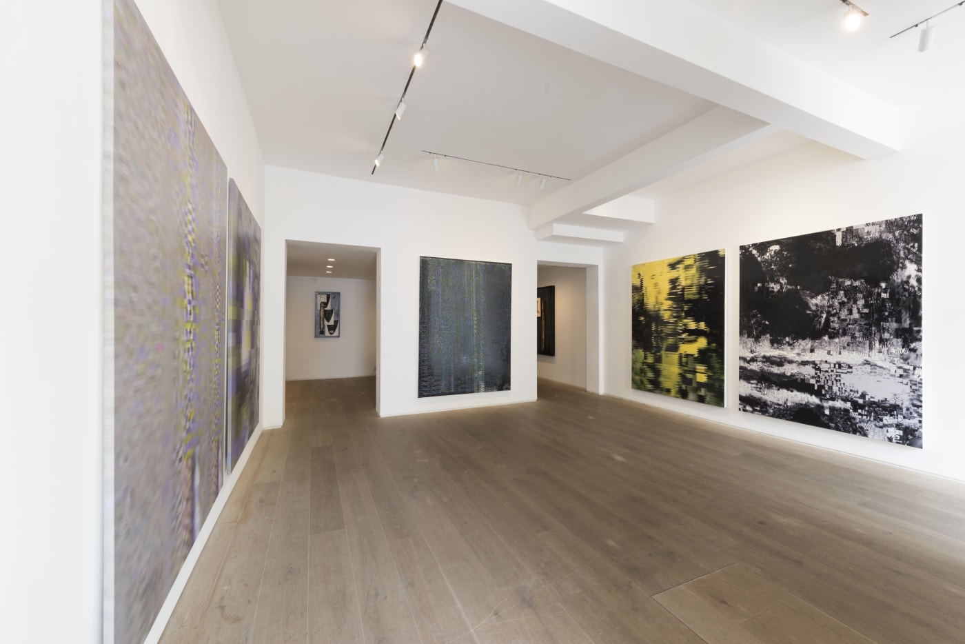 Sheree Hovsepian | Konrad Wyrebek