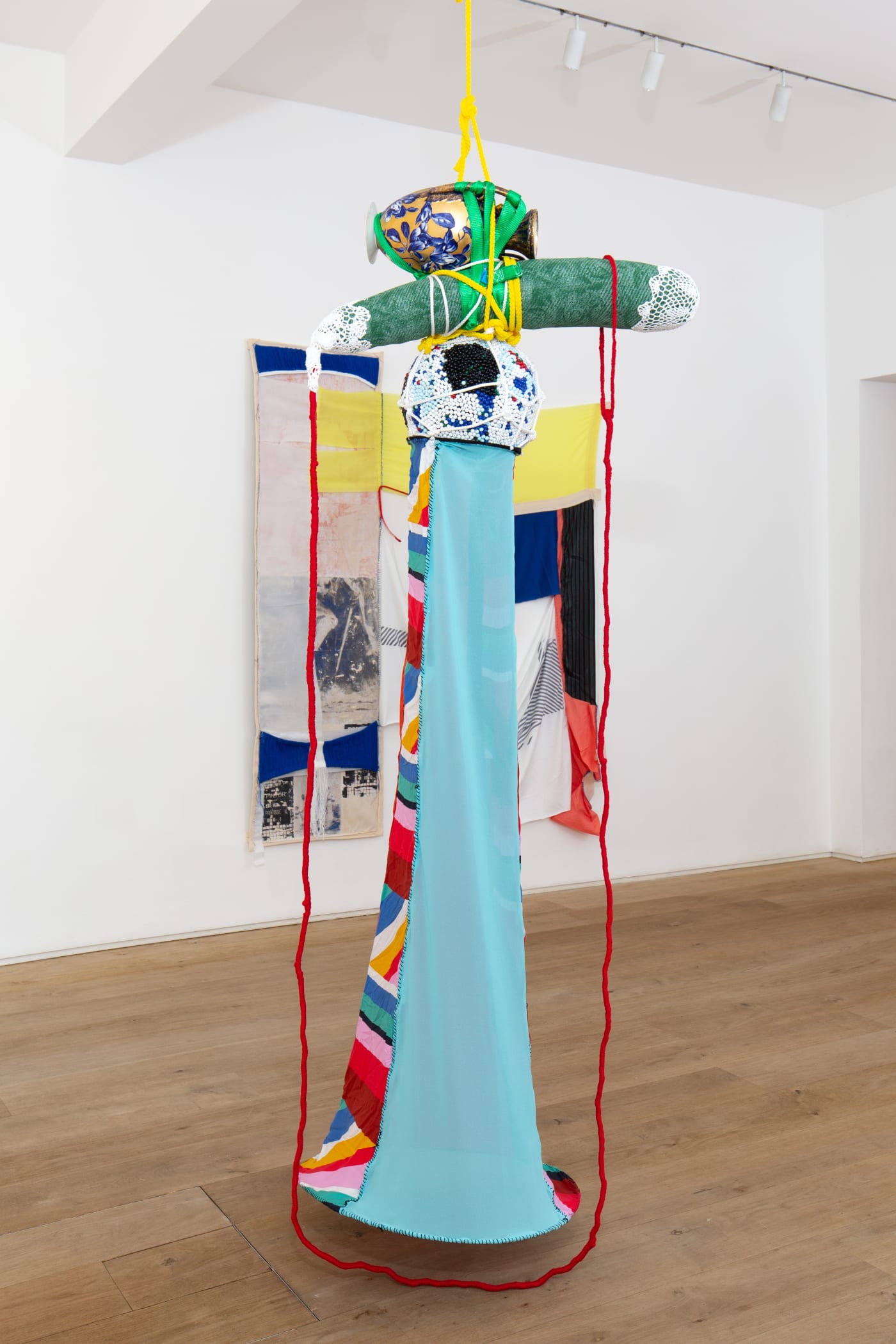IMBAMBAS: Unsettled Feelings Of An Object And Self
