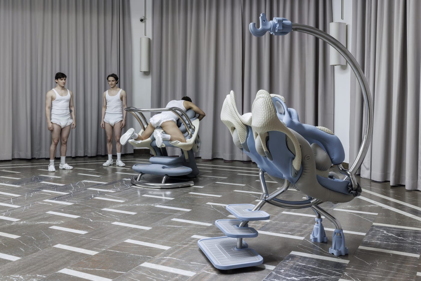ANNA UDDENBERG exhibition view, Fake-Estate, Schinkel Pavillon, Berlin, 2022