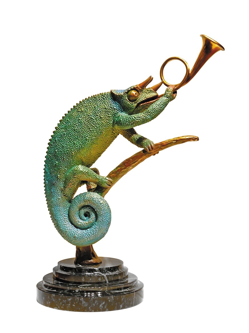TRUMPETER