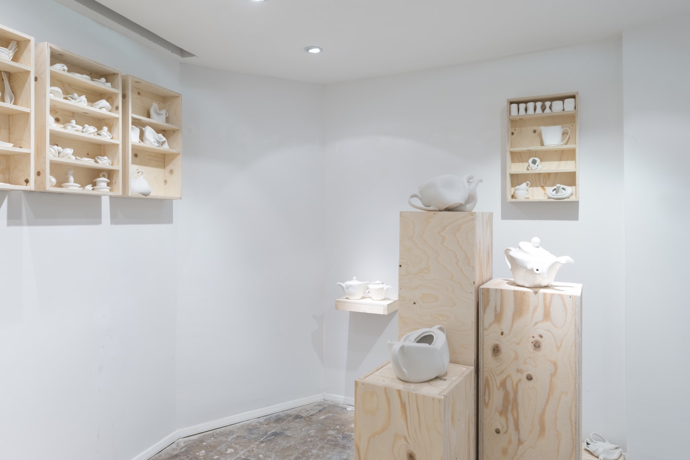 Corinne Felgate, Installation Shot VIII, 2015