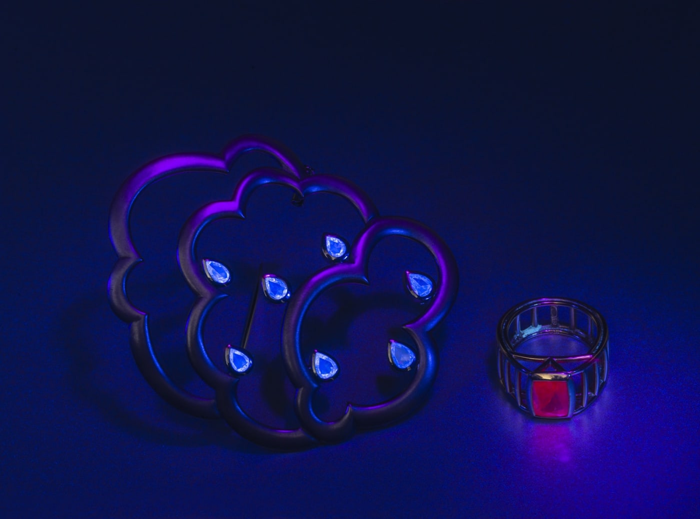 Left to right: Cloud Brooch & Valence Plus Ring.