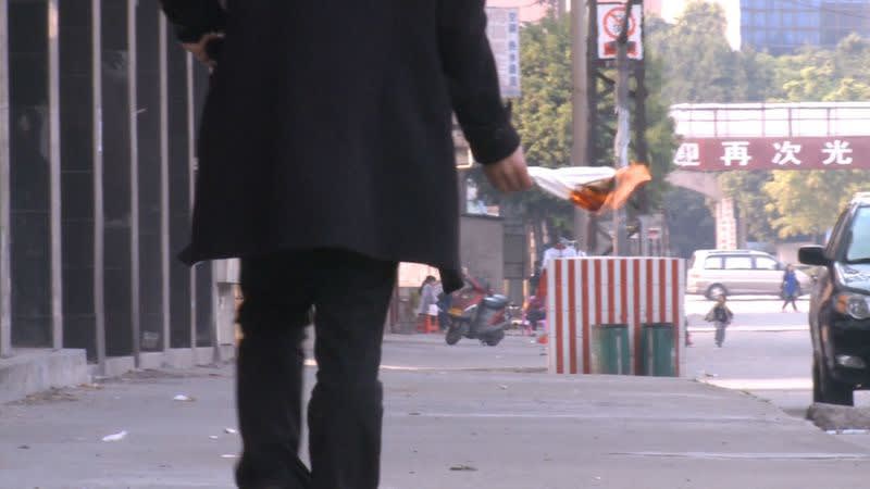 Liu Chuang Untitled (Festival) 2011　single channel video　　5min.14sec.