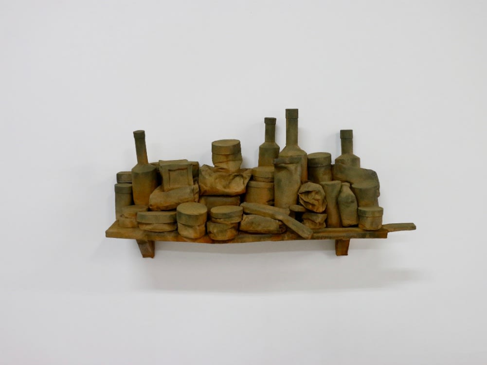 JOHAN DE WIT - UNTITLED - 2019 - PAPER, RESINS, ACRYLIC - 75 X 42 X 22 CM