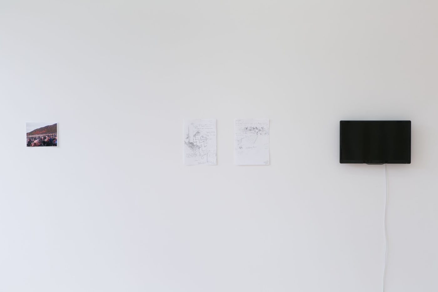 Beth Collar Do not feel too guilty about all of this because you only reported what you saw, and what you saw was only 150 meters on either side of the Holiday Inn, 2015 Video, ink on paper