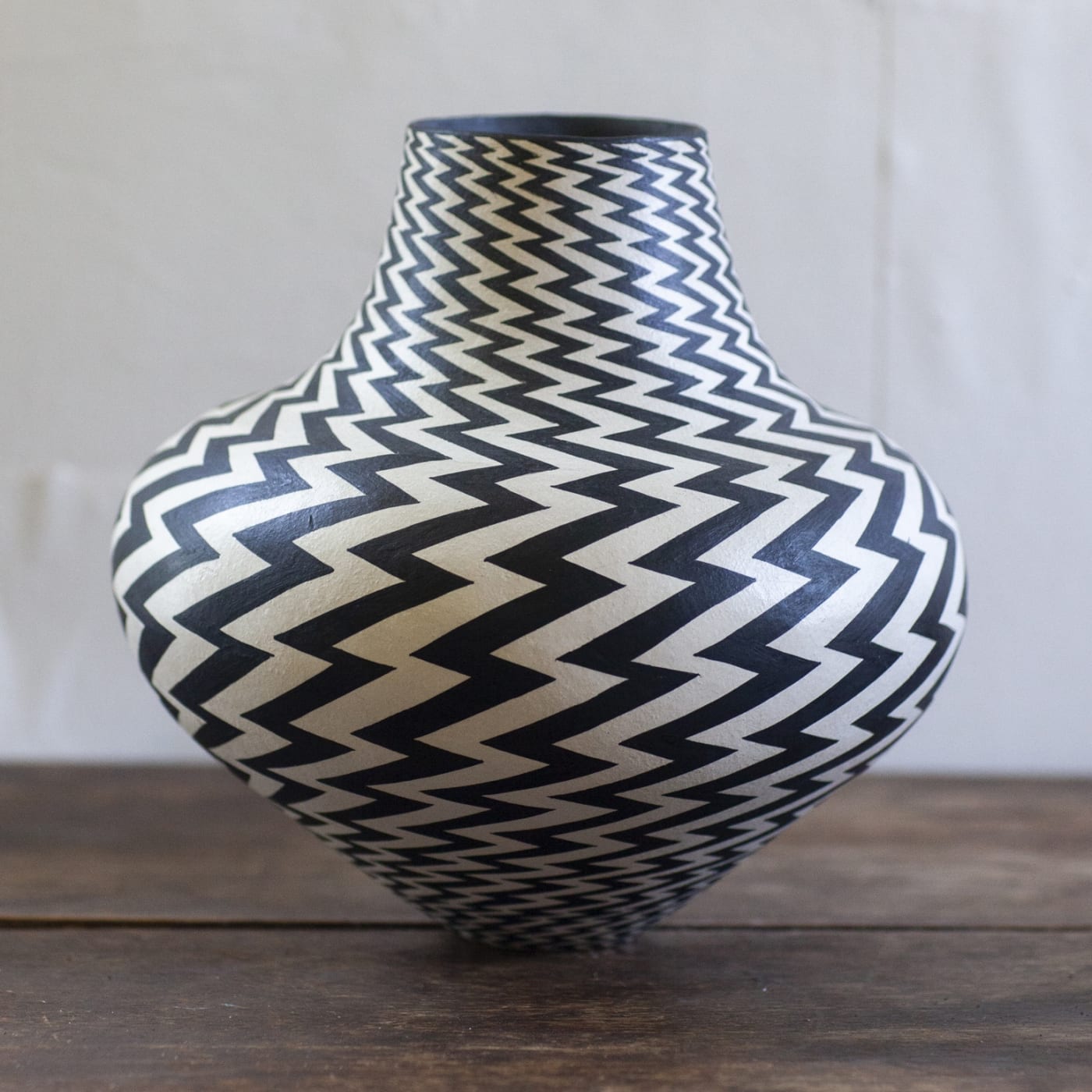 Ant & Di Edmonds of Tydd pottery small ceramic vessel with hand painted zig zag pattern