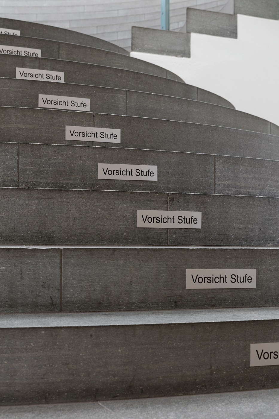 Cf Kunstmuseum Bonn 2105 29