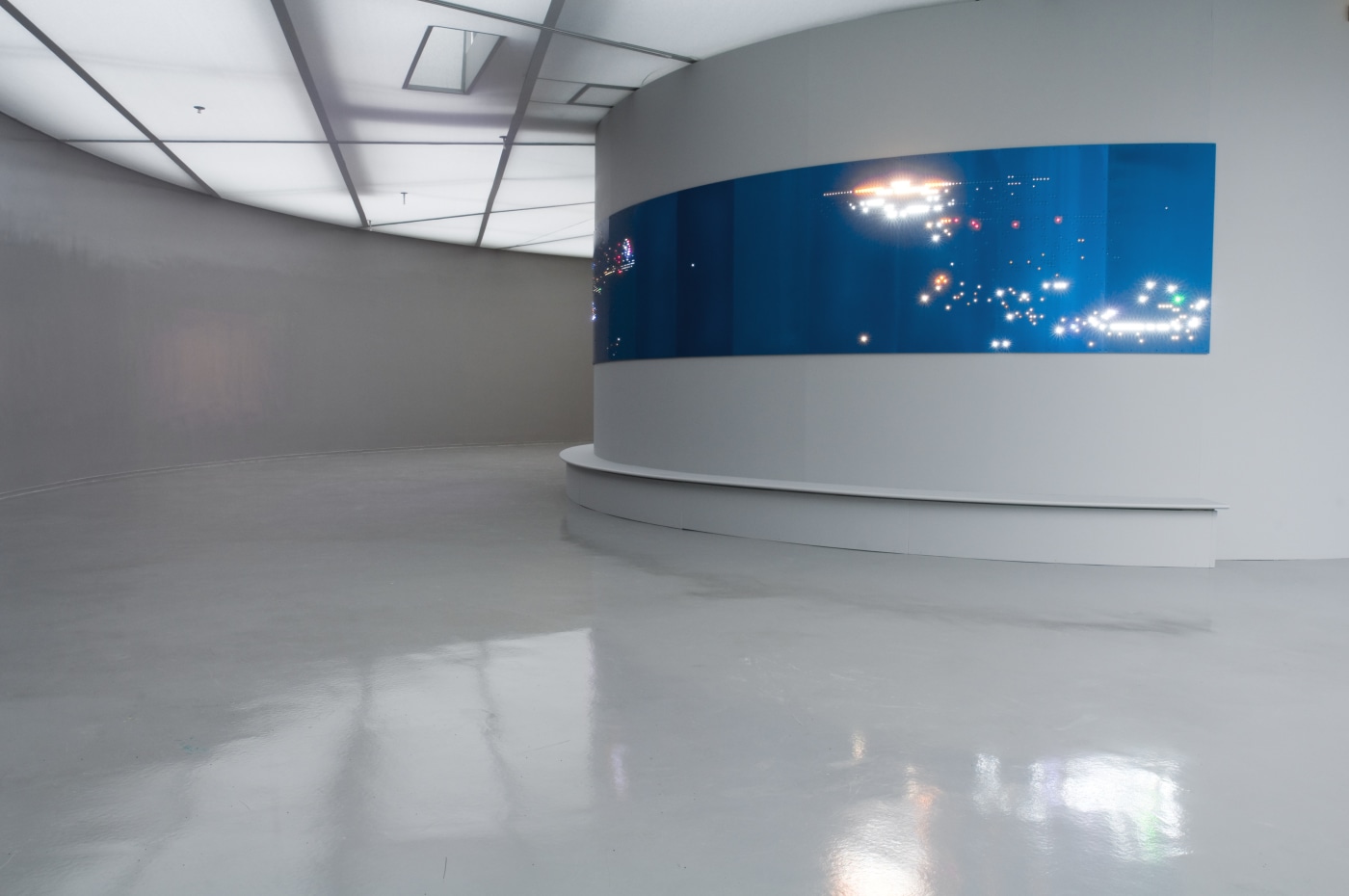 Dgf Expodrome Arc Paris 2007 Installation Views 1