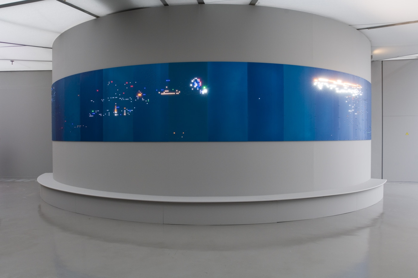 Dgf Expodrome Arc Paris 2007 Installation Views 2