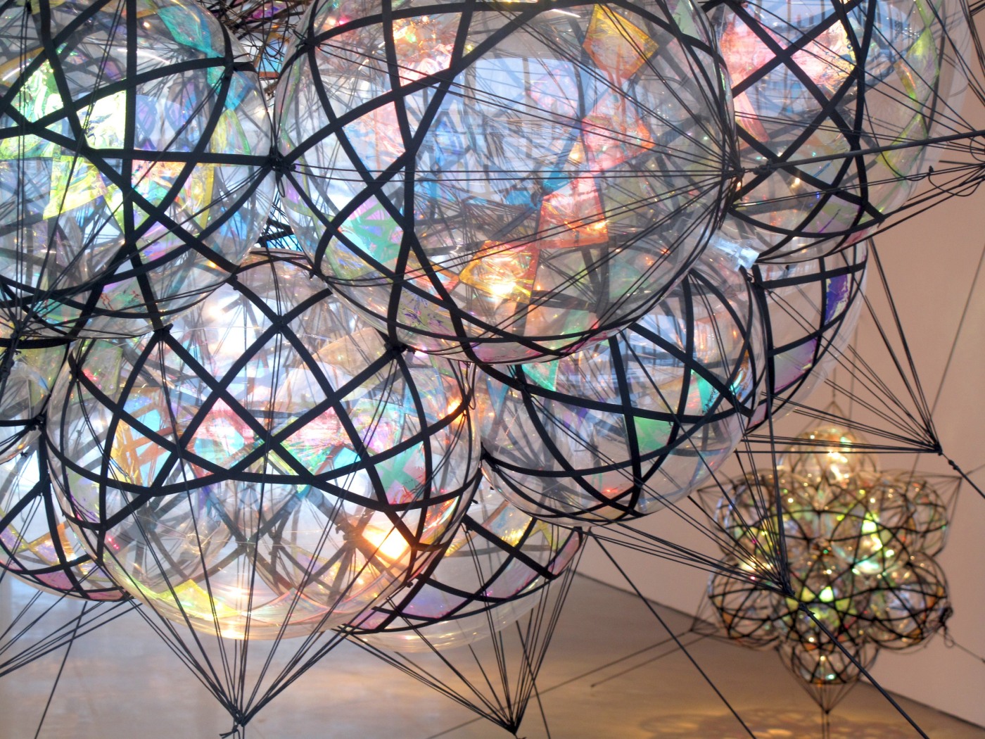 Saraceno Air Port City Flying Garden Iridescent 1 Dl