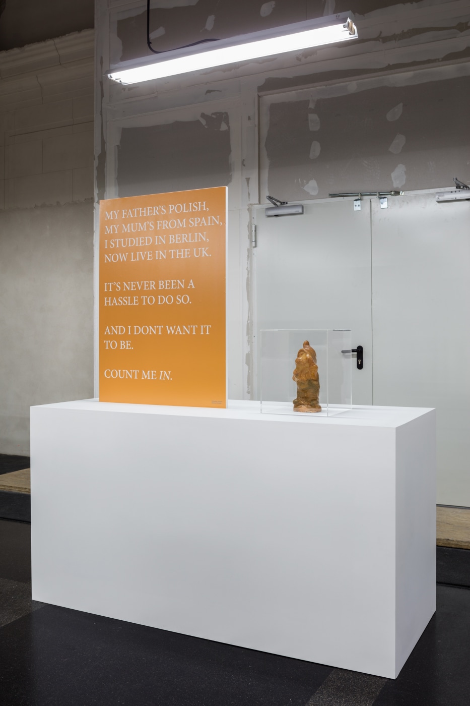 Simon Fujiwara Berlin Biennale 2016 Photo Timo Ohler 21