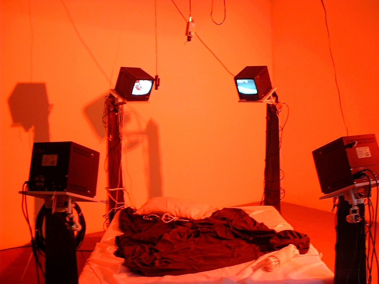 Js Surveillance Bed Always There S K 29