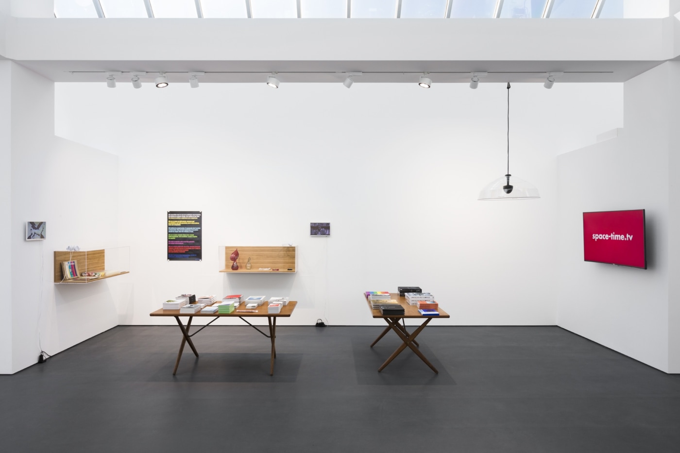 201906 Ps81E Bookstore 03