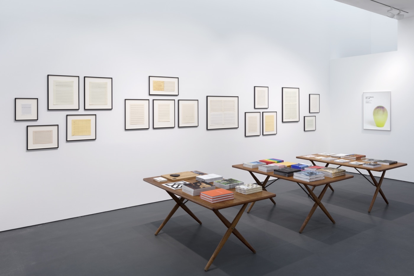 202001 Ps81E Bookstore 03