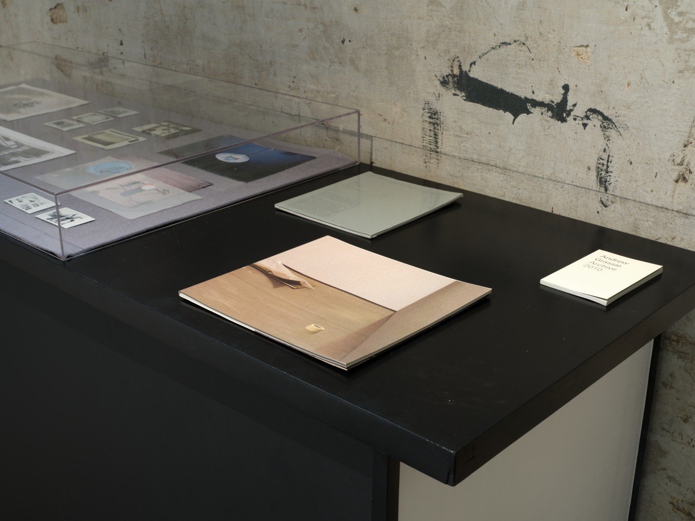 Andrew Grassie Something Or Nothing 2025 Exhibition View Fotografiska Shanghai 22