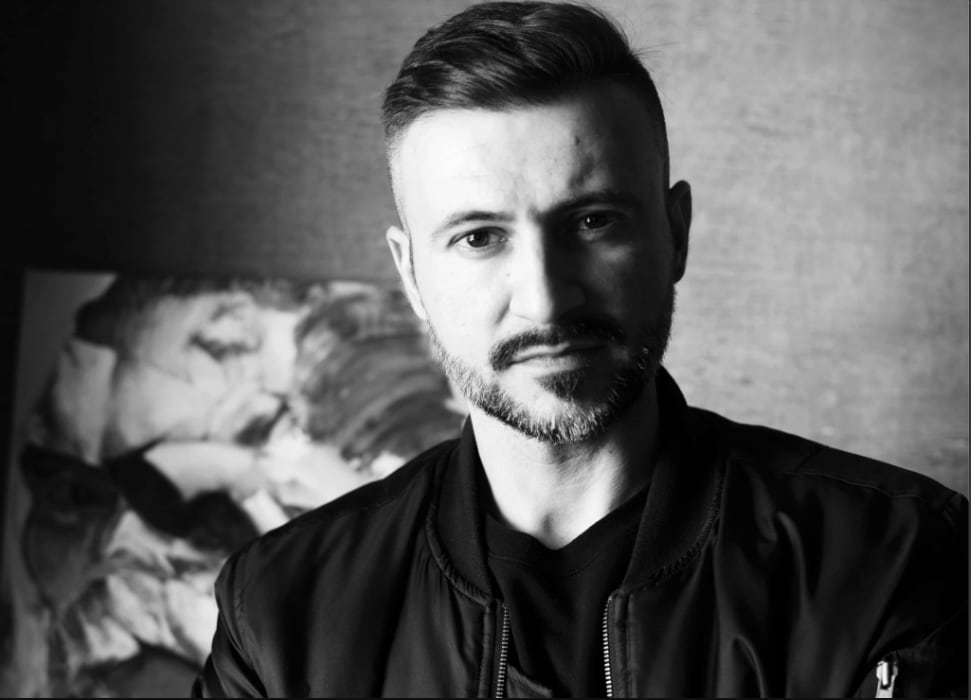 Learn more about the artist Download press release