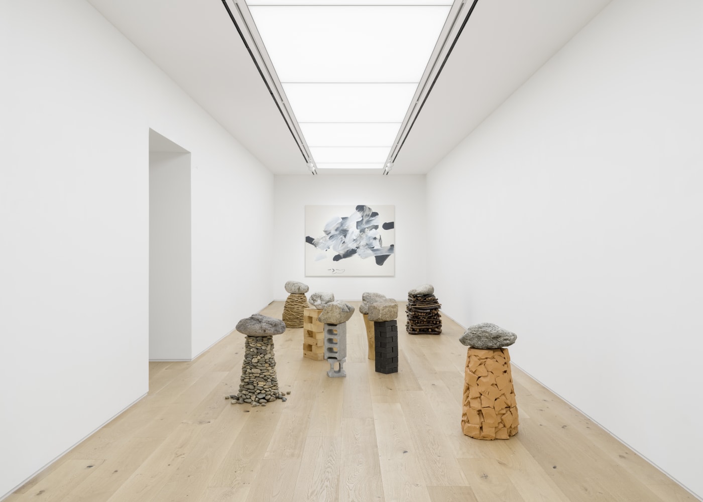 Further channelling Lee’s vital artistic flow, the sculptural installation Paljindo (1981/2017) springs from the very floor of the gallery like...
