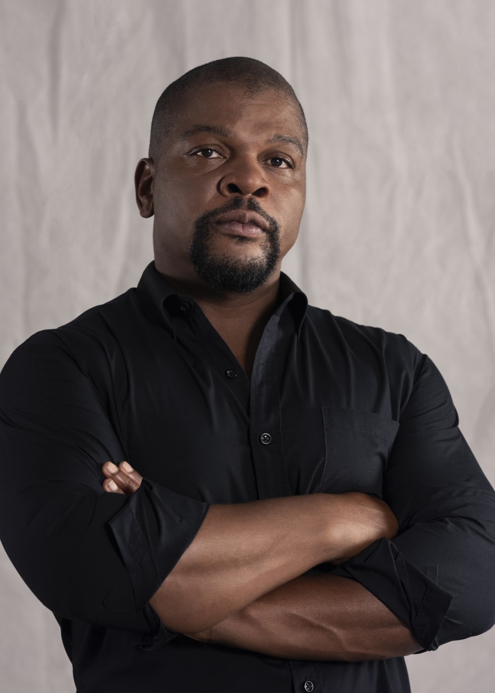 KEHINDE WILEY, b. 1977, United States Wiley received his MFA from Yale University in 2001. Shortly after, he became an...
