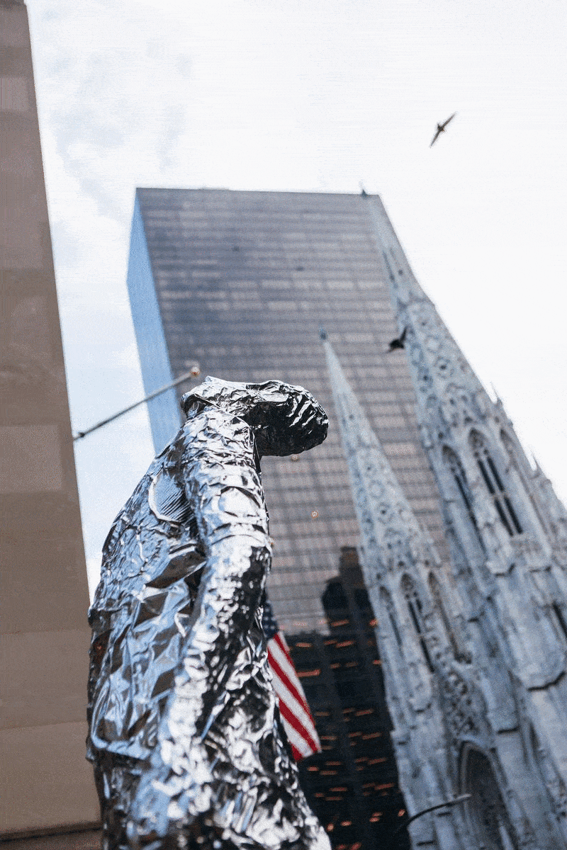 'Among the most celebrated recent works by Friedman [...] are the artist’s crushed aluminum foil roasting-pan figures, sculptural objects that...