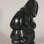 Oviloo Tunnillie, Woman with vase / femme avec vase, ca. 2000