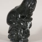 Oviloo Tunnillie, Woman with vase / femme avec vase, ca. 2000