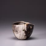 Raku Kichizaemon XV Jikinyū, Un (things that swirl around show their inner strength), 2024