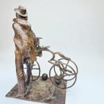 sculpture en bronze, Passé Présent, René Julien, artiste belge, homme à côté de son vélo, vélo avec tête de cheval, bronze figuratif, art contemporain, œuvre fine art, sculpture narrative, bronze patiné, collection d’art, sculpture monumentale, Art Thema Gallery