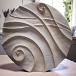sculpture, bois, spirale, Loïc de Maisonneuve, art contemporain, sculpture organique, salon Côté Sud, Aix-en-Provence, sculpture artistique, érable teinté, formes naturelles, design bois, sculpture poétique, mouvement spiralé, matière vivante