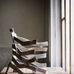 artthema, bord de mer, isabel miramontes, sculpture, art de la sculpture, sculpture en bronze, sculpture figurative, art minimalisme, art figuratif, sculpture minimaliste, sculpture d'intérieur, design d'intérieur, vent, bord de mer, maison d'art, décoration de salon, décoration de la maison, art thema, belge galerie d'art