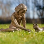 béatrice cols, artiste belge, sculpteur belge, sculpture en bronze, art contemporain, fine art, sculpture figurative, sculpture poétique, bronze artistique, bronze d’art, œuvre d’art originale, galerie d’art, collectionneur d’art, décoration d’intérieur, décoration haut de gamme, sculpture trio, acquisition d’art, achat sculpture bronze, leasing d’œuvres d’art, investissement en art, placement artistique, collection d’art, œuvre d’art exclusive, art et patrimoine, bronze de collection, ine art fair, fine art fair wavre, art thema, galerie art thema, exposition sculpture, salon d’art, foire d’art, art thema, chat, chaton