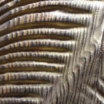 sculpture, bois, spirale, Loïc de Maisonneuve, art contemporain, sculpture organique, salon Côté Sud, Aix-en-Provence, sculpture artistique, érable teinté, formes naturelles, design bois, sculpture poétique, mouvement spiralé, matière vivante, détail