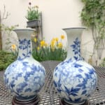 blue and white chinese porcelain vase, a pair of chinese vase, tsai hsiao-fang, hsiao-fang klin, blue glazed porcelain vase, blue porcelain vase, qing dynasty type blue and white porcelain, kang xi period vase, fine chinese porcelain, reproduction of antique ceramic, fine porcelain chinese vase, ancient style vase, decoration art, home decor, home decoration, art decoration, interior design, decoration bibliothèque, bureau decoration, art thema heyi gallery, art gallery, belgian art gallery