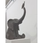 bronzen olifant sculptuur Sophie Verger dierkunst, decoratief tuinbeeld olifant Sophie Verger Art Thema, tuinbeeld olifant in brons getoond in Aix-en-Provence, dierensculptuur olifant Sophie Verger salon Côté Sud, olifant in de tuin kunstwerk Sophie Verger SMART beurs, charmante bronzen olifant voor kunstverzamelaars, dierbeeld in brons van Sophie Verger Art Thema, eerste kunstcollectie olifant beeld Sophie Verger, expressieve olifant sculptuur in brons voor tuin, decoratieve dierensculptuur Art Thema olifant brons, tuinbeeld olifant getoond op SMART Aix door Art Thema, kunstige dierensculptuur Sophie Verger salon Côté Sud, bronzen olifant voor verfijnde tuindecoratie, olifant in de tuin sculptuur voor tuinliefhebbers, bronzen olifant Art Thema galerie Sophie Verger, dierlijke sculptuur in brons voor tuin of interieur, Sophie Verger olifant kunstwerk voor nieuwe verzamelaars, olifant beeldhouwwerk tentoongesteld in Aix, bronzen olifant beeld decoratie Sophie Verger, olifant kunst voor dierkunstliefhebbers Sophie Verger