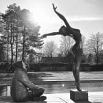 Shake it all off Marc de Corte dancing woman sculpture dance sculpture girl sculpture garden sculpture bronze sculpture contemporary sculpture Art Yi gallery Brussels art gallery