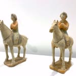 Figurine de poterie de la dynastie Tang une paire de grosses dames à cheval sculpture poterie antique chinoise Art Yi Galerie d'art bruxelloise