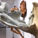 zomersculptuur Marc de Corte engelsculptuur meisjessculptuur gratis danssculptur edancing vrouw naakt menselijke sculptuur muursculptuur bronzen sculptuur hedendaagse beeldhouwkunst Art Yi-galerij Kunstgalerij Brussel