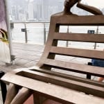 Daydream bankstoel abstract eigentijds brons tuinbeeld monumentaal beeldhouwwerk isabel miramontes tuindecoratie ontwerp zwembad stoel kunst yi galerij brussel