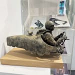maître de la vitesse lieven d'haese sculpture contemporaine en bronze sculpture de voiture art de voiture de course Art Yi enfant sculpture rêve d'enfance galerie d'art à bruxelles