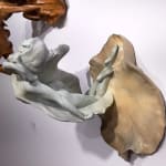 zomersculptuur Marc de Corte engelsculptuur meisjessculptuur gratis danssculptur edancing vrouw naakt menselijke sculptuur muursculptuur bronzen sculptuur hedendaagse beeldhouwkunst Art Yi-galerij Kunstgalerij Brussel
