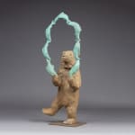 Ours jonglant poisson mignon et adorable ours dansant et pêche animal ours bronze contemporain sculpture sophie verger