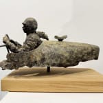 meester van de snelheid racewagen sculptuur van Lieven D'Haese een jongen bestuurt een racewagen hedendaagse sculptuur bronzen sculptuur Art Yi Gallery Brusselse kunstgalerie