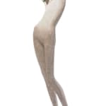 Isabel miramontes sculpture contemporaine en bronze art abstrait sculpture décoration design minimalisme intimidad une femme nue sculpture sortant de sa suite de bain au bord de la mer
