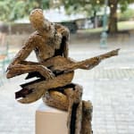 guitarist sculpture of Jacques Van Den Abeele musician sculpture music sculpture contemporary sculpture bronze sculpture Art Yi gallery Brussels art gallery
