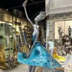 today's mirror hedwige leroux contemporary sculpture art beautiful and fine dressed women bronze sculpture selfie on her smartphone art yi art gallery brussels
