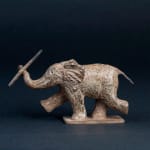 en avant adorable éléphant sculpture éléphant collection bronze contemporain sculpture animalière sophie verger art yi bruxelles galerie d'art